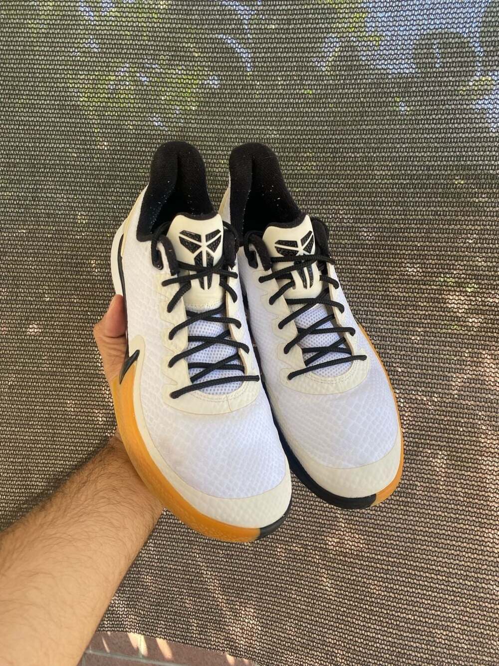 Nike Kobe Mamba Focus White Gum Size 9